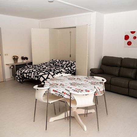Moderne Studio Met Zeezicht Naast Casino Blankenberge Lägenhet Exteriör bild