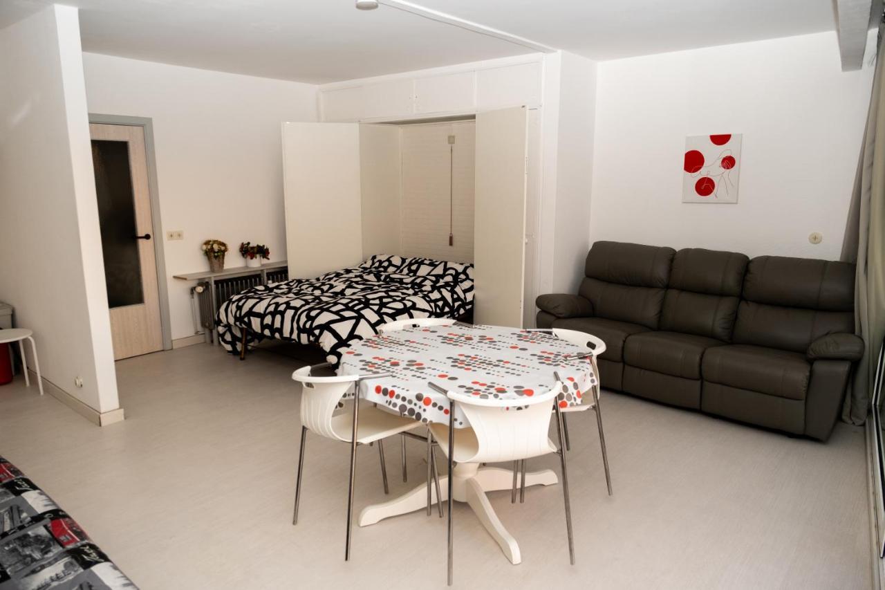 Moderne Studio Met Zeezicht Naast Casino Blankenberge Lägenhet Exteriör bild